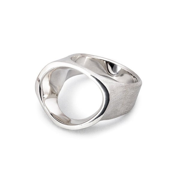 Anillo único de círculo abierto grueso moderno - plata de ley