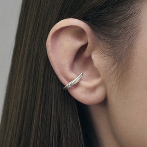 Minimalistische sierlijk geen piercing oor manchet oorbellen. Nep helix piercing - Sterling zilver