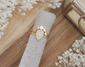 Adjustable moonstone ring in gold-plated brass Astrid ring by Adèle and Louise