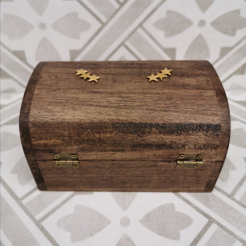 Wooden Embellished Jewellery Box Wooden Crystal Box Embellishment Dice Box Jewellery Storage Varnished Wooden Box Trinket Box Present