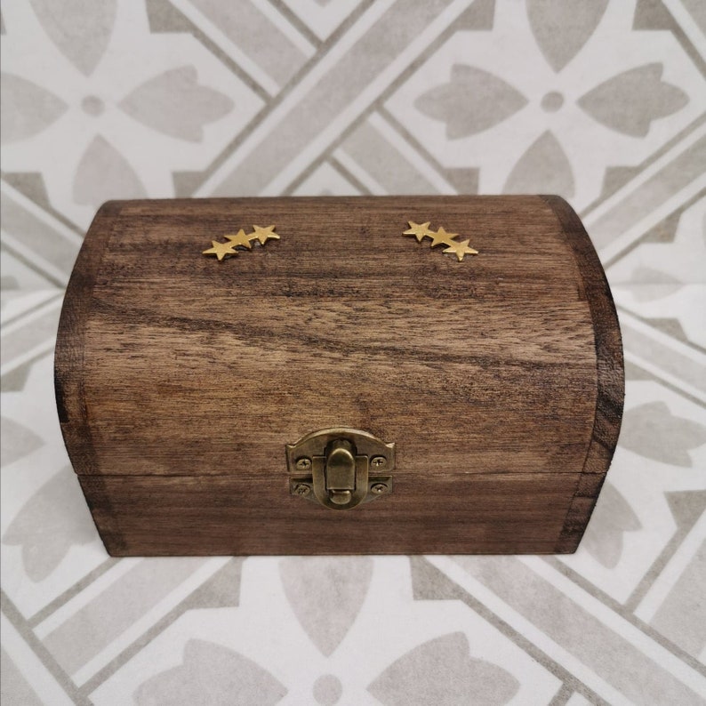 Wooden Embellished Jewellery Box Wooden Crystal Box Embellishment Dice Box Jewellery Storage Varnished Wooden Box Trinket Box Present