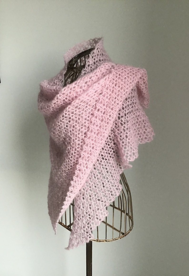 Châle, chauffe-épaule, chèche rose, femme, crochet, mohair et soie image 4