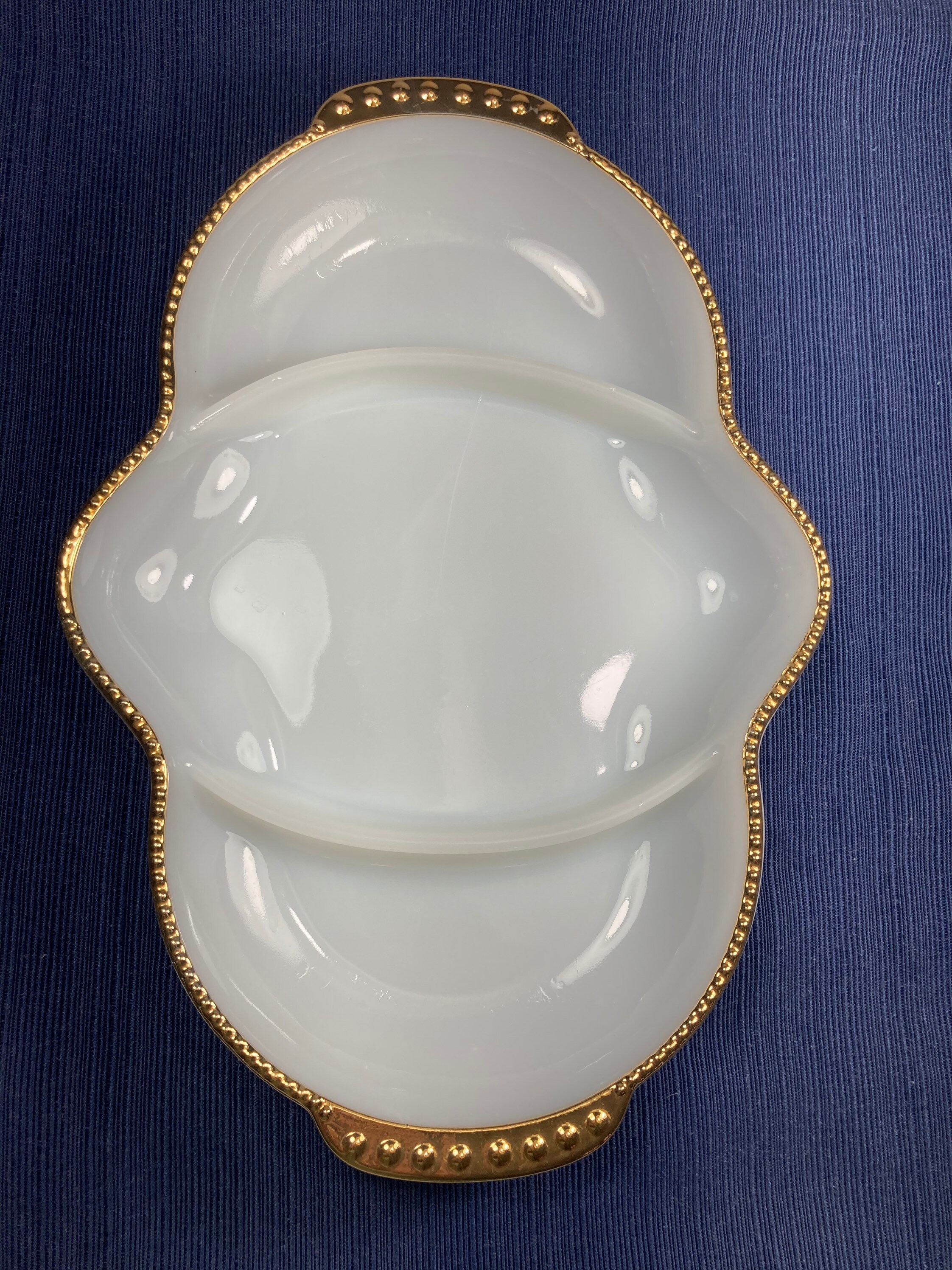 Vintage Fire King platter in beautiful milk glass glamorously Etsy