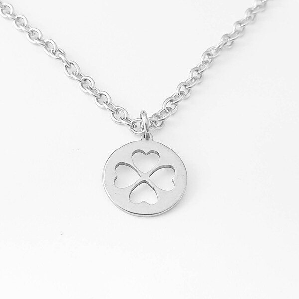 Joli collier Acier Inoxydable pendentif avec trèfle ajouré, idée cadeau original et de qualité pour femme, fille, ado anniversaire ou Noël