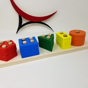 Montessori Geometric Board Block – Beginners - Geometric Shapes and Color Recognition Skills Development Toy