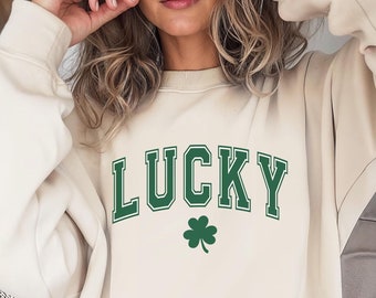 St Patrick's Day Lucky Shamrock Sweatshirt, Lucky Shamrock Unisex Sweatshirt, St Patricks Day Shirt, Shamrock Shirt, Irish American Gift