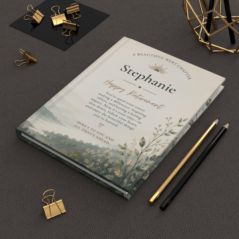 Diario de jubilación personalizado, cuaderno de recuerdo de jubilación con nombre personalizado, diario Mountain Lake, regalo de jubilación para compañeros de trabajo, jefes y profesores imagen 6
