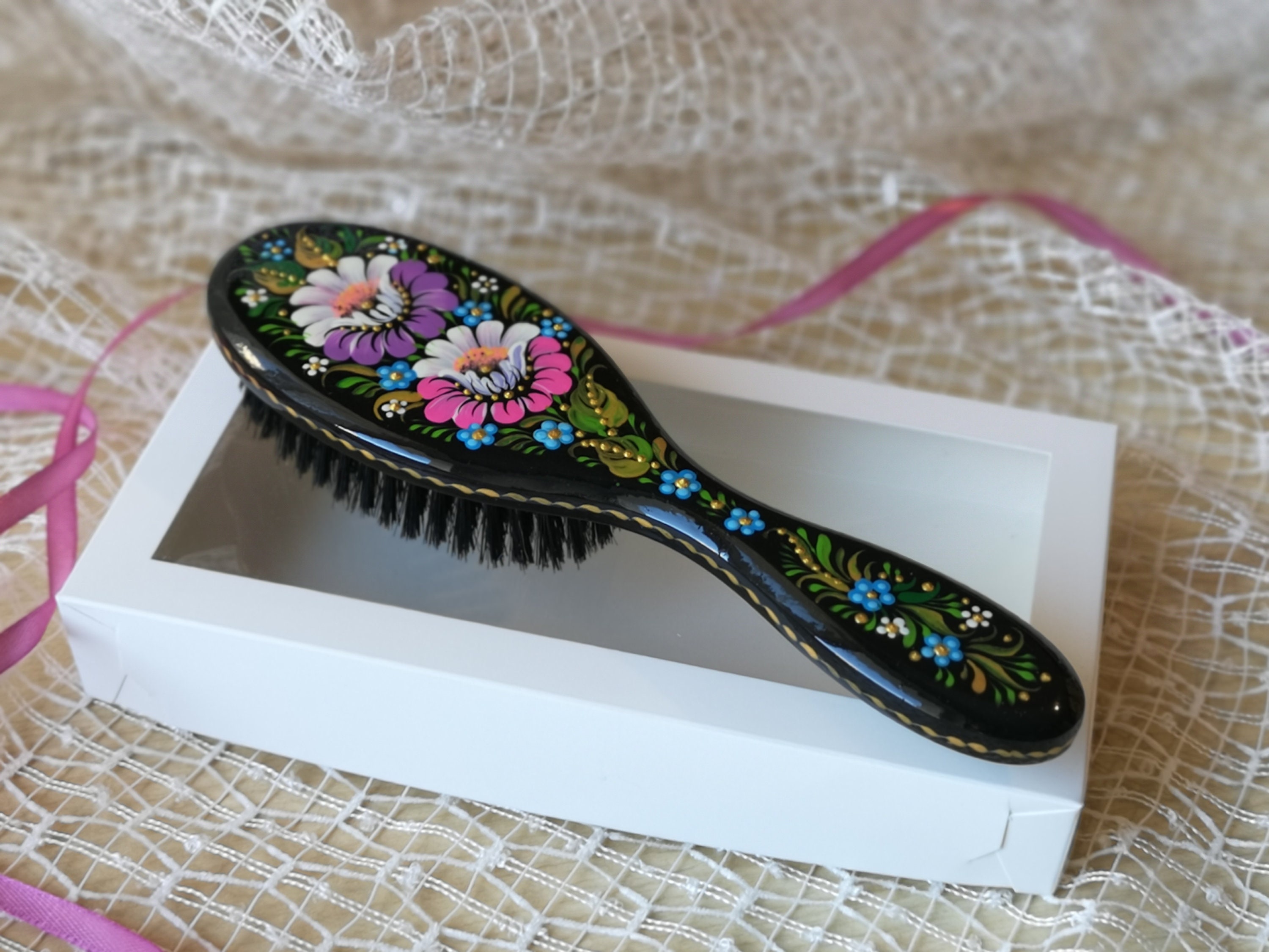 bristle hair brush
