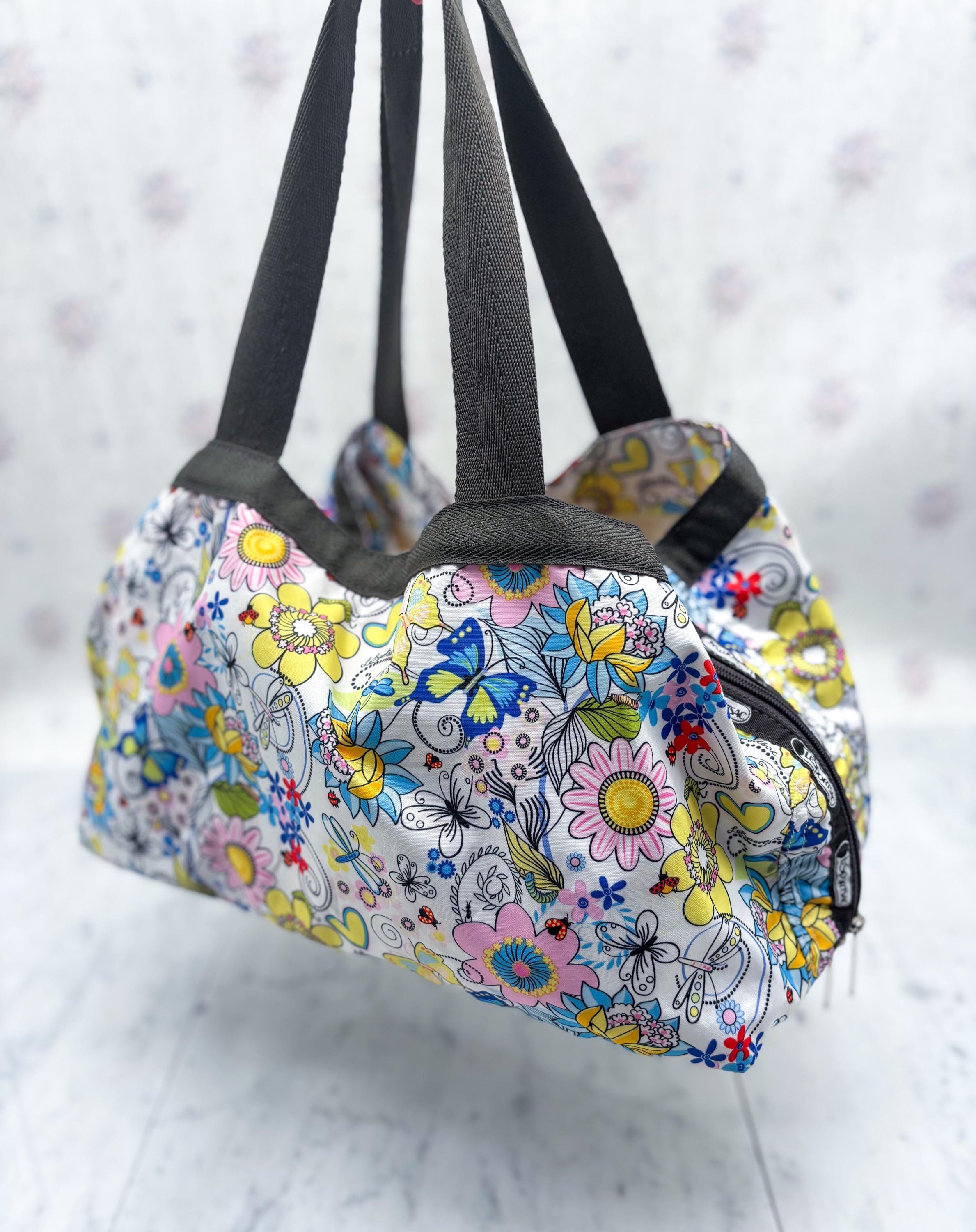 レスポ　LeSportsac バッグセット カラフル建物柄4個セット❣️ Lesportsac - Etsy 日本