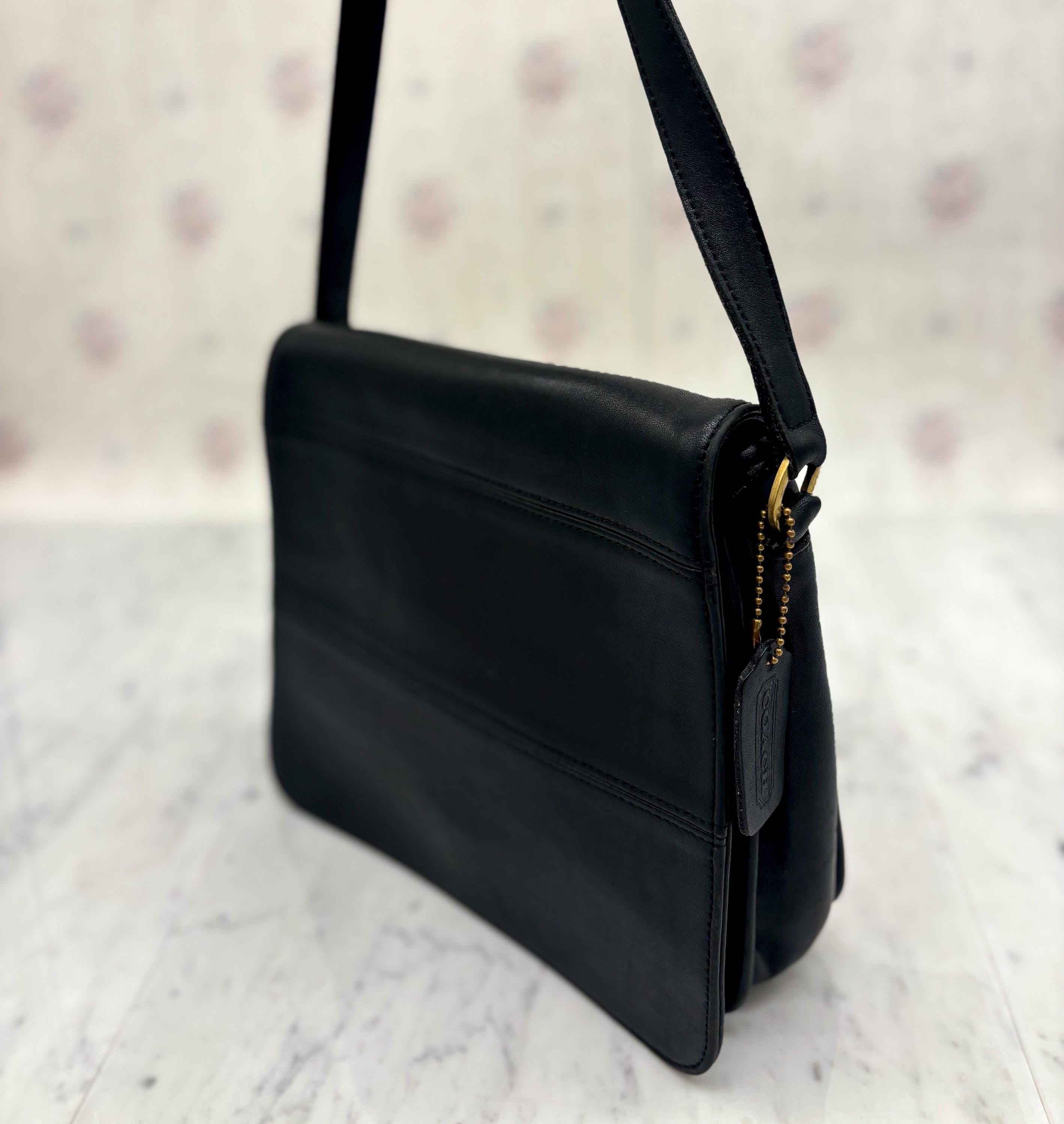 バッグ Coach Legacy Turnrock Slim Flap Leather バッグ Coach Legacy Turnrock Slim Flap Leather Vintage Coach