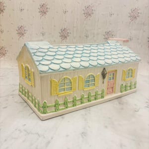 Vintage Ceramic House Tissue Box Cover: Pastel Cottagecore Decor