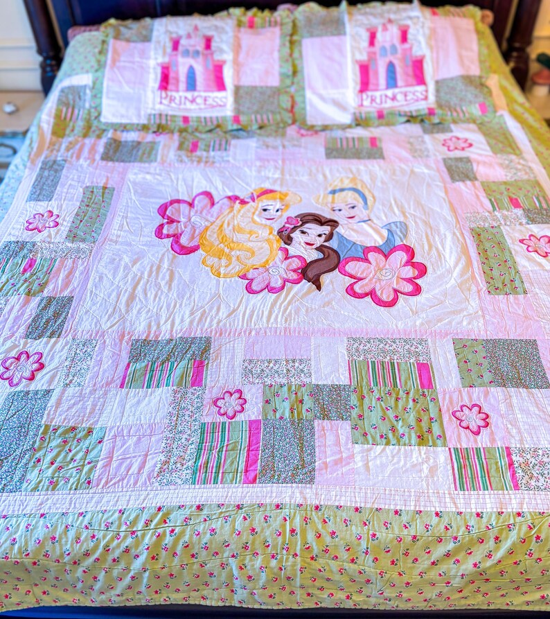 Princesses Quilt Tutorials Vintage Disney Princess Rare Quilt Set – Belle, Cinderella, Aurora ...