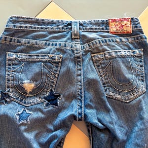 True Religion Flare Jeans Met Patchwork Maat 29: Y2K Grunge Bobby Big T Style Denim