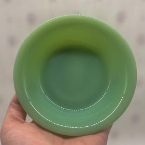 Vintage Fire King Jadeite Custard Bowl: 4.5&quot; Green Milk Glass