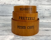 Vintage wood snack bowl set, teak wood, potato chips, pretzels, peanuts, 1970 s, game night, nesting bowls, entertaining