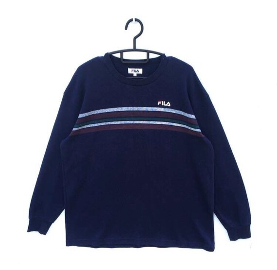 navy blue fila sweatshirt