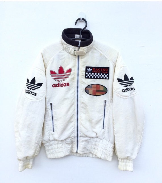 adidas Lightweight Pullover Jacke Gelb | adidas Austria adidas Lightweight Pullover Jacke Gelb | adidas Austria