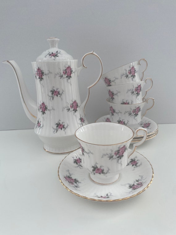 Cute Floral Ceramic Vintage Teapot Teacup Set that teacup attaches to tea  pot