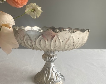 Vintage Glass Compote Vase / Wedding Decor / Wedding Centerpieces / Floral