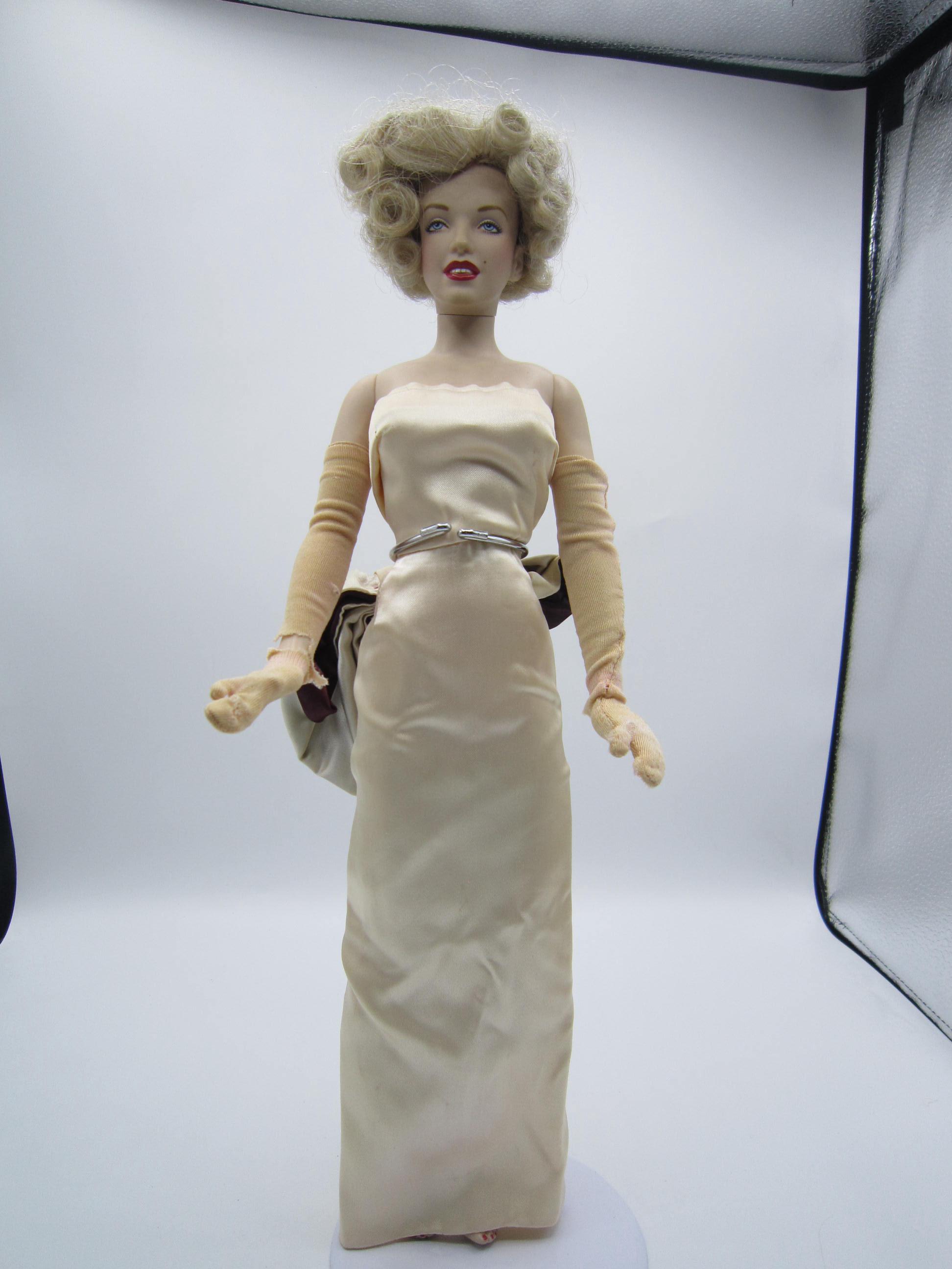 Poupée Franklin Mariée En Porcelaine Biscuit - Reproduction - 52 Cm