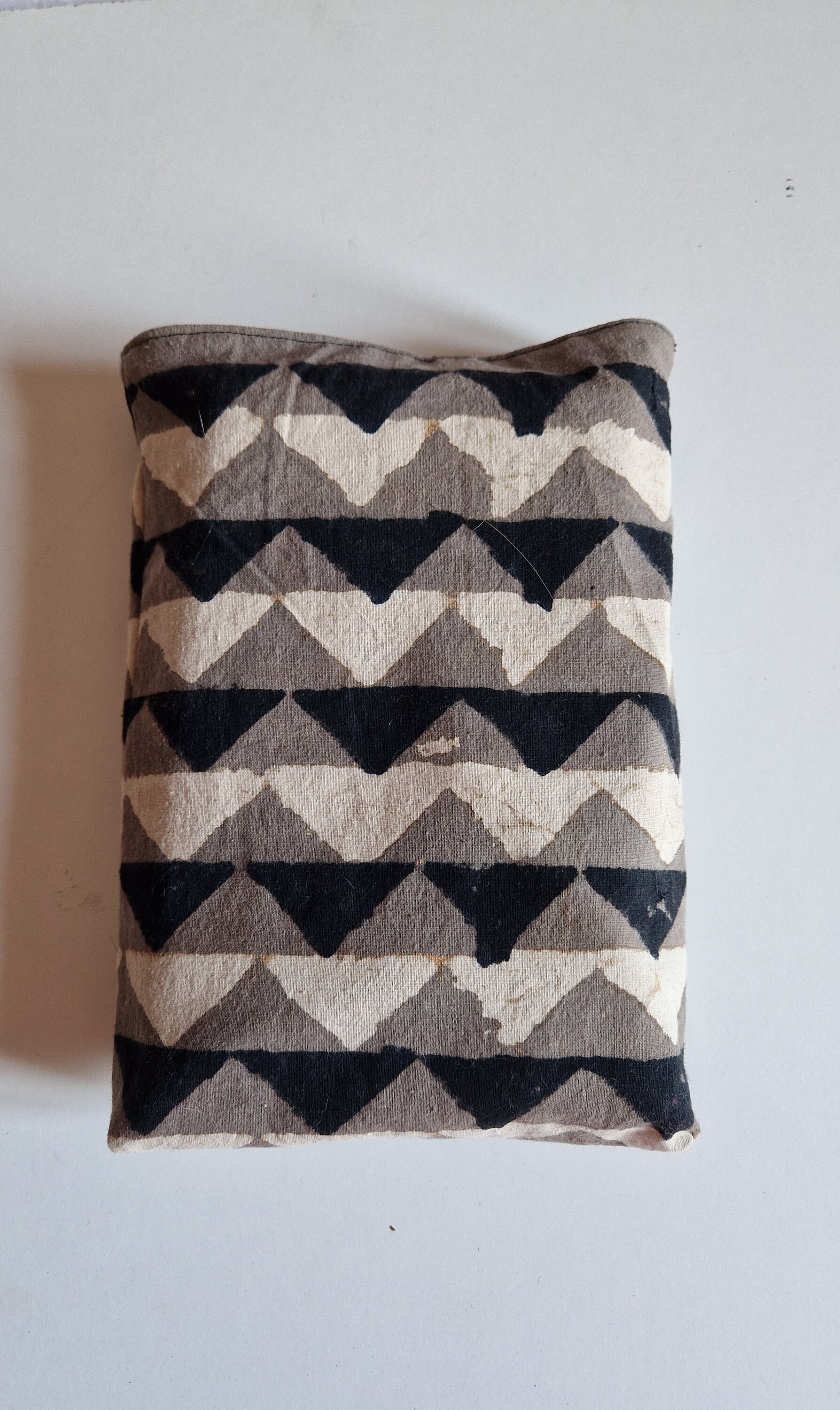 Trousse, pochette fait main pour livres en tissu noir et marron 100 % coton, doubl?� noir - Etsy 