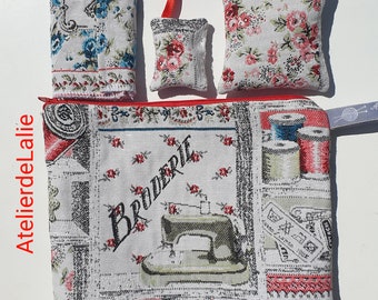 Kit, embroidery pouch, sewing with accessories