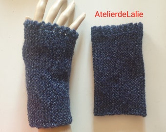 Manchettes, mitaines, gants sans doigts, fait main, en laine bleu jean