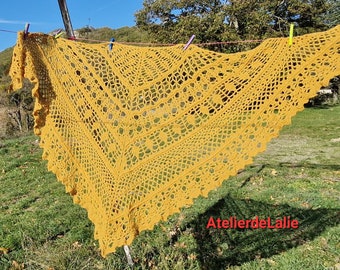 ON ORDER: Magnificent handmade shawl in alpaca and silk with openwork stitch