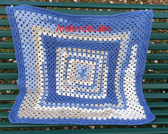 Couverture Bebe Fait Main Au Crochet Degrade De Etsy Couverture Bebe Fait Main Au Crochet Degrade De Etsy