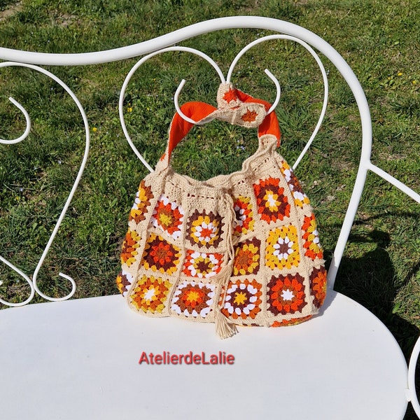 Sac fait main crocheté avec des carrés granny