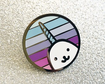 Round Rainbow Unicorn Pin, Unicron Enamel Pin, Enamel Pin, Hard Enamel Pin, Round Enamel Pin, Love Unicorn, Magical Pin