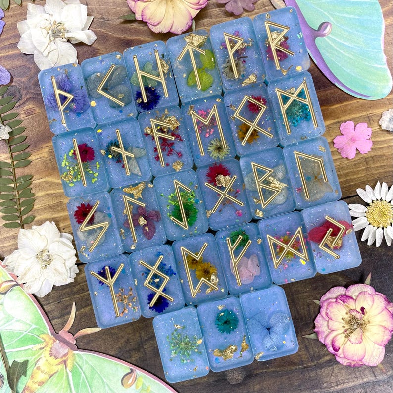 Elder Futhark Rune Set - Divination Runes - Witch Rune Set - Flower ...