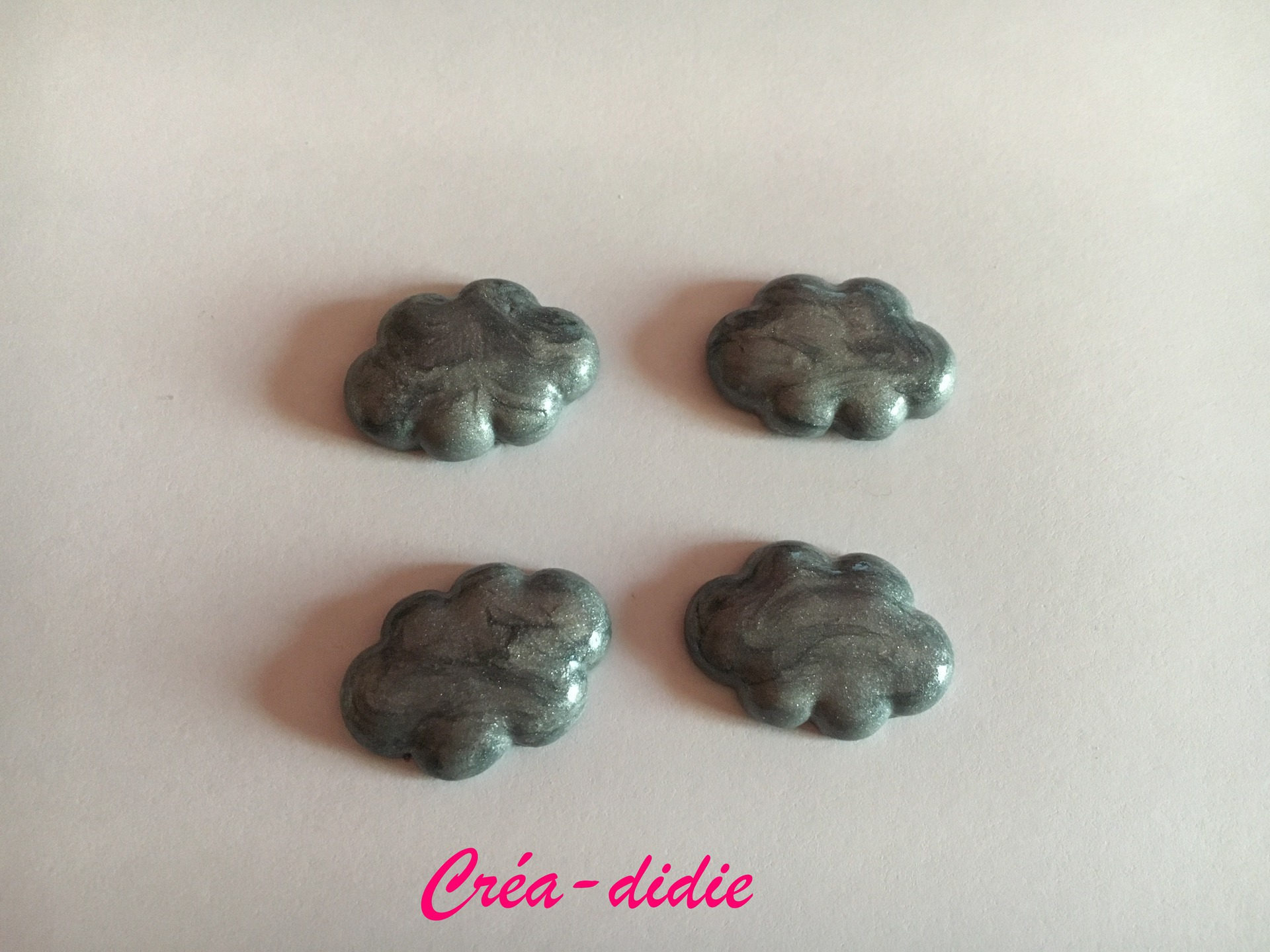 Petit Nuage Argenté de Décoration