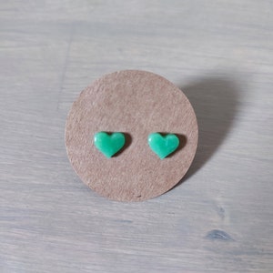 boucle d'oreille puce mini cœur acier inoxydable vert émeraude