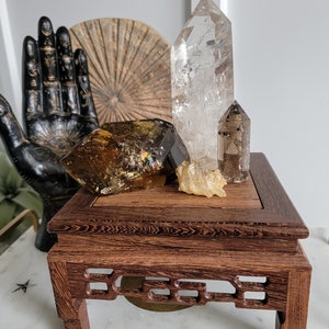 Carved Teak Wood Riser: Ornamental Crystal Display Stand