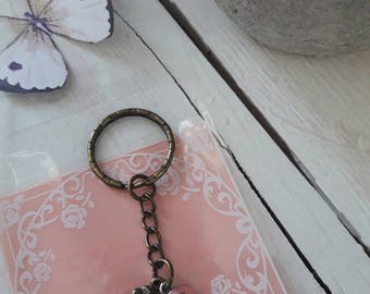 Keychain breast cancer awareness