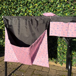 Tavolo da toelettatura per cani, set di contenitori per peli, toelettatura per cani, aiuto toelettatore, salone di toelettatura, sacchetto per cani, escrementi di cane.