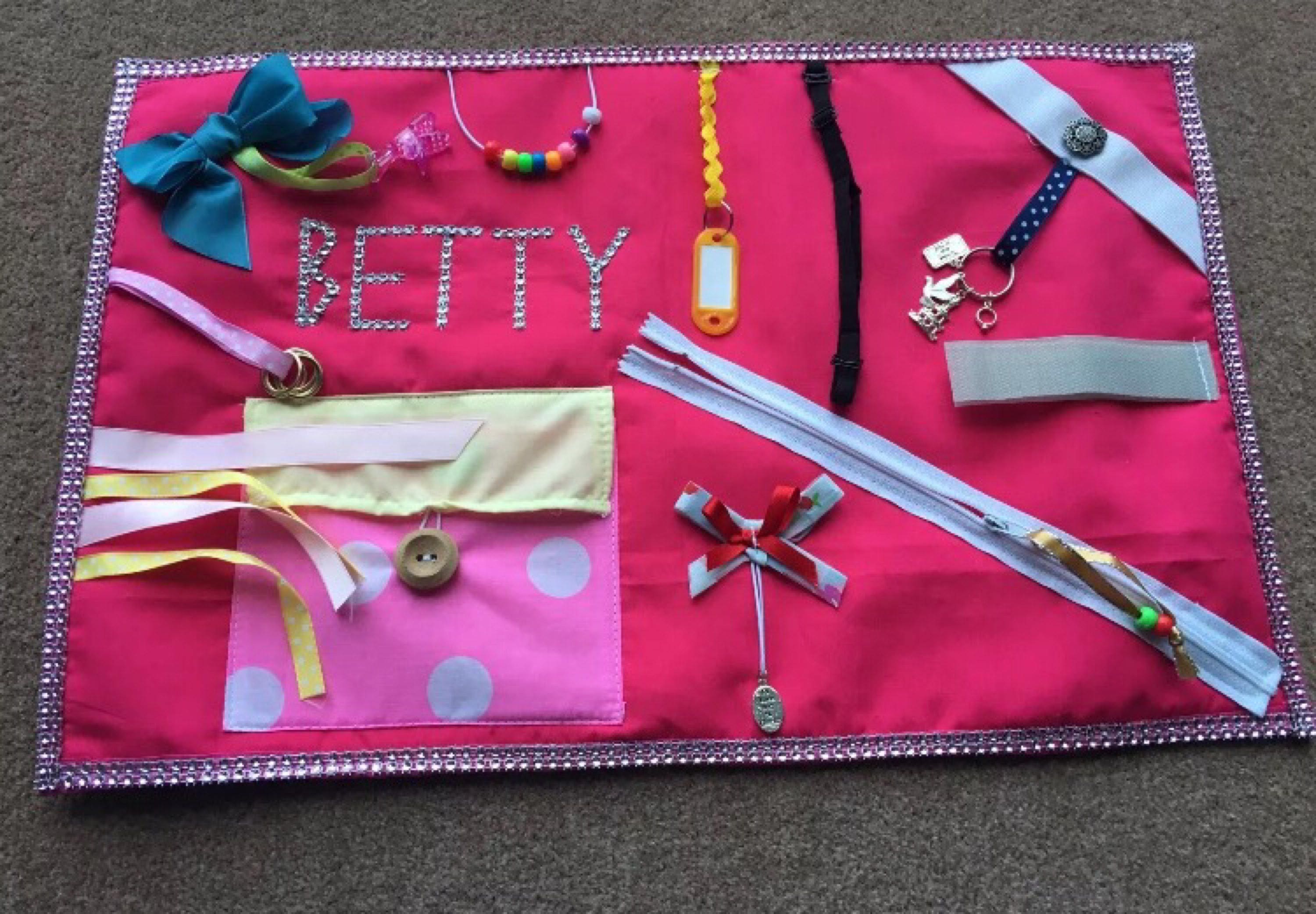 Personalised activity dementia/ Alzheimer's fiddle blanket/ activity lap mat/ memory mat