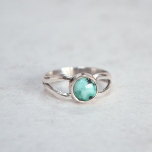 Tibetan Turquoise Simple Ring 925 Sterling Silver image 2