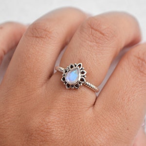 Teardrop Flower Petal Rainbow Moonstone Ring • 925 Sterling Silver • Faceted Natural Gemstone