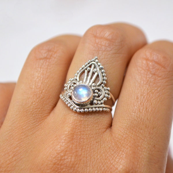 Tiara Ring - Etsy