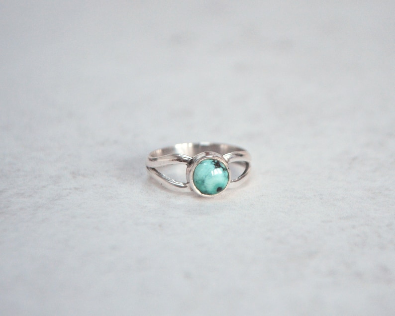 Tibetan Turquoise Simple Ring 925 Sterling Silver image 2