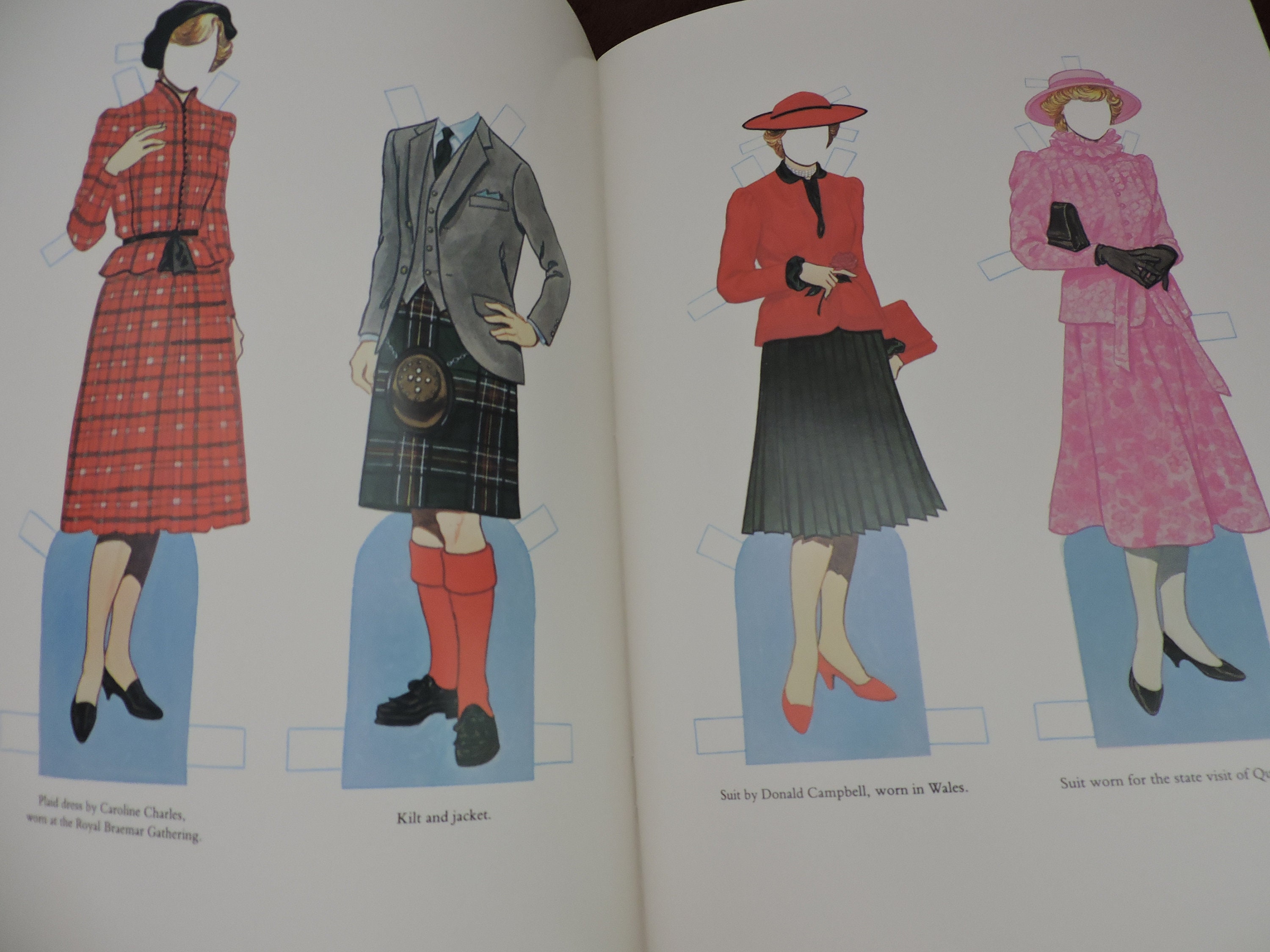 Princess Diana and Prince Charles Royal Couple Fashion Paper
