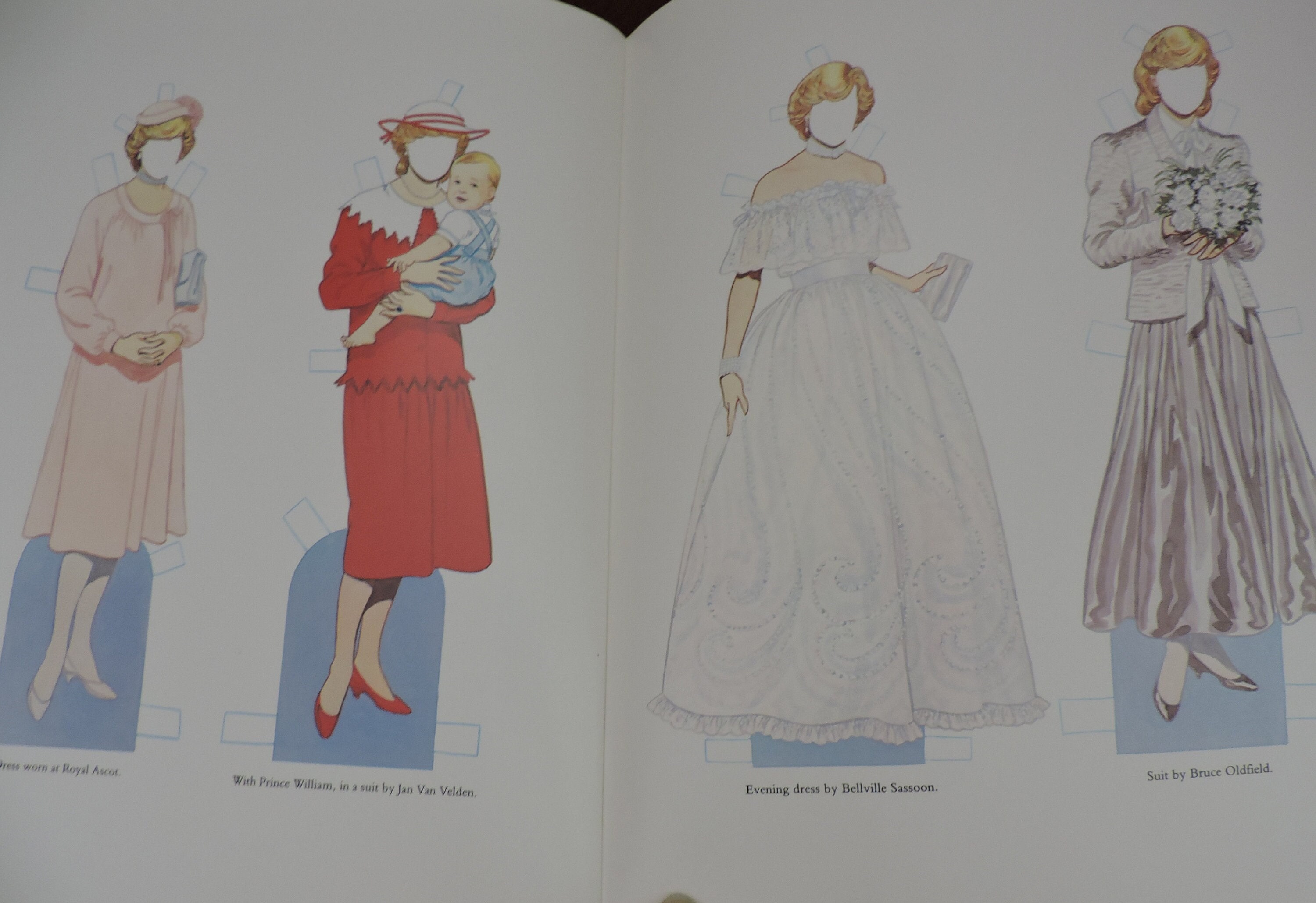 Princess Diana and Prince Charles Royal Couple Fashion Paper