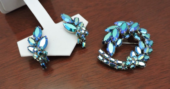 Sherman Jewelry Brooch Clip on Set Large Blue Brilliant 2 Spray