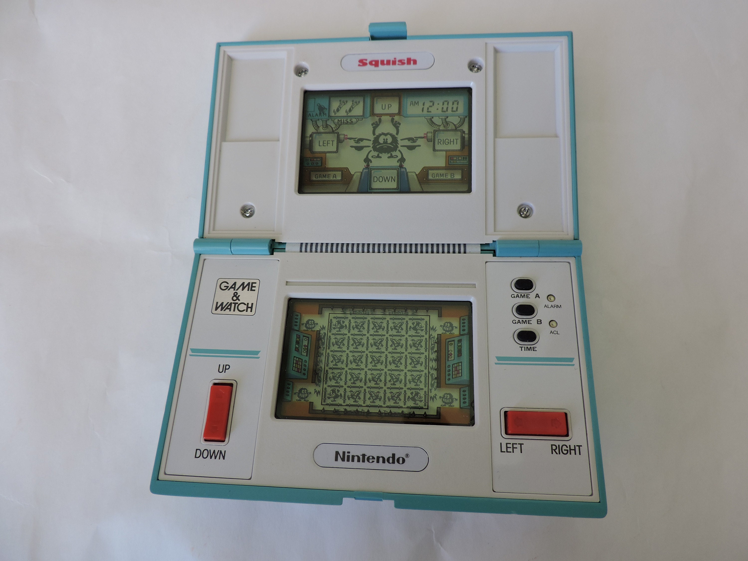 Nintendo Game Watch Squish Multi Screen MG 61 Retro Game Nintendo Game Watch Squish Multi Screen MG 61 Retro Game