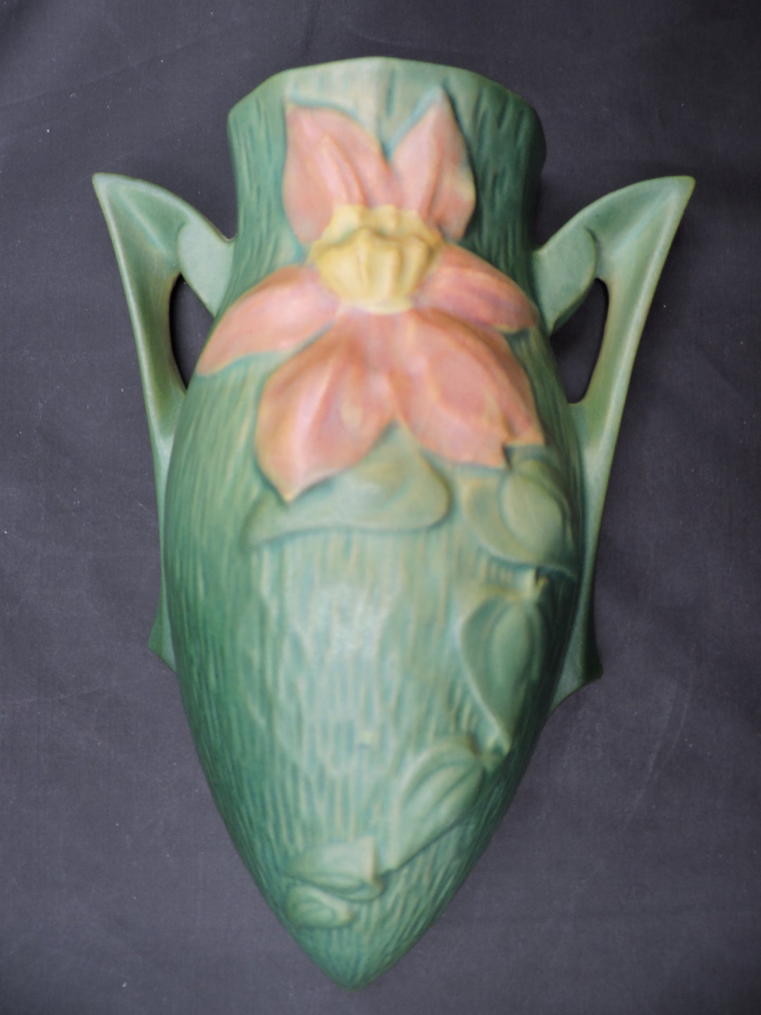 Roseville Pottery Green Floral Wall Pocket USA Made Sconce - Etsy