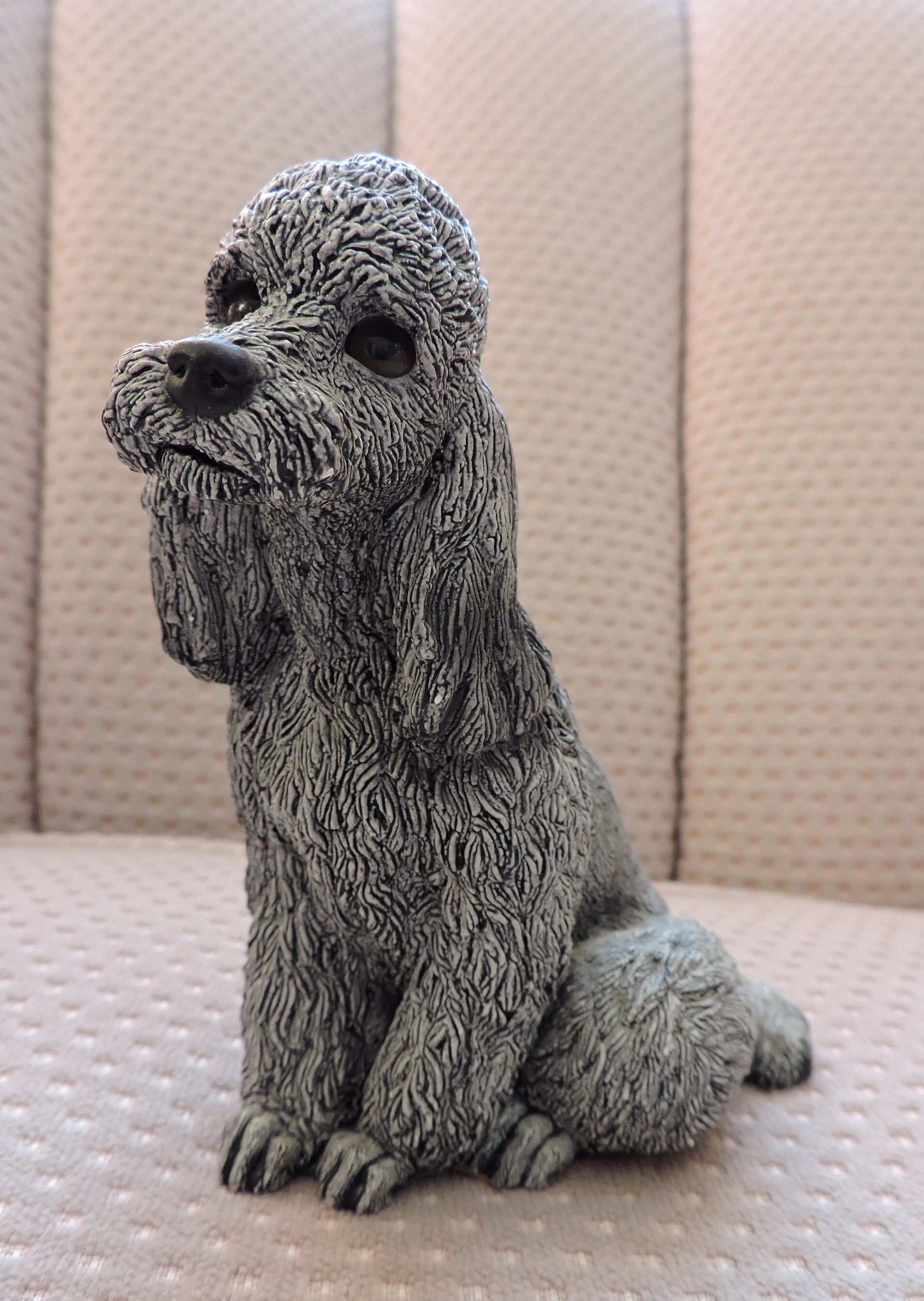 Whiskers Marty Sculptures Inc 犬の置物