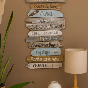 Customizable wooden sign/arrow signs/gift idea/10/8 or 6 planks/driftwood style/arrow