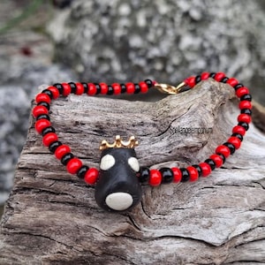 Elegua Blessed Beaded Ilde with Resin Elegua Bracelet (7.5in.)~ Ilde de Elegua con Elegua de Resina - Pulso de Eleggua